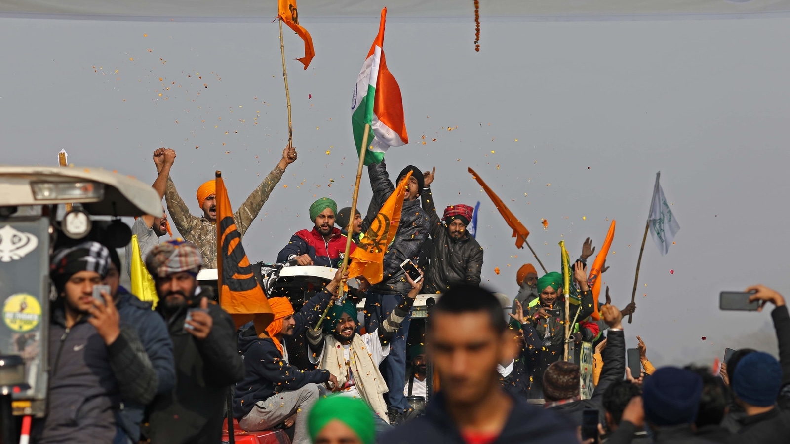 Farmer leaders at Singhu take out 'Sadbhavna' rally to reinforce unity ...