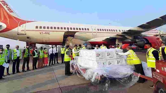 Flight carrying the first consignment of Covid-19 vaccine to Sri Lanka from Chhatrapati Shivaji Maharaj International Airport, in Mumbai on Thursday.(ANI) Flight carrying the first consignment of Covid-19 vaccine to Sri Lanka from Chhatrapati Shivaji Maharaj International Airport, in Mumbai on Thursday.(ANI)