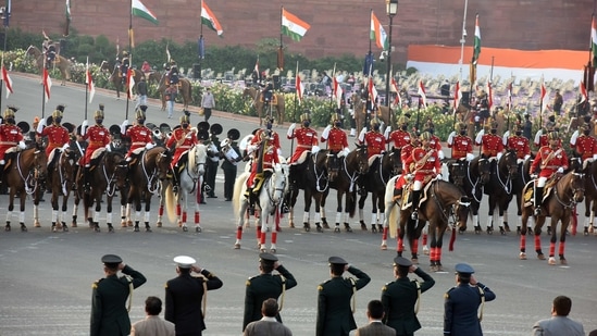 The president's Bodyguards on horse-mount marching down Vijay Chowk during the rehearsals on January 27. The function begins with the President arriving at the venue.(Raj K Raj / HT Photo)