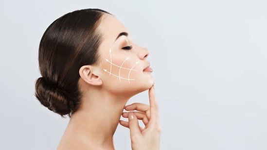Here's how fat loss near skin's surface is real culprit behind facial ageing(Shutterstock)