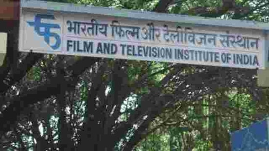 FTII is the country’s premier institute that provides training for acting, film making, video editing, direction and production.(HT file photo)