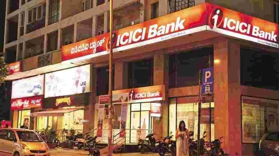Existence of a large number of players in the home loan market shows that ICICI Bank cannot operate independently in the market(Hemant Mishra/ Mint file photo)