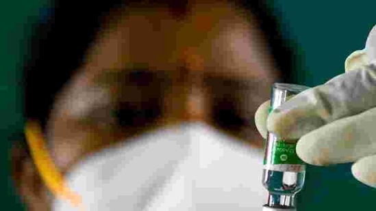 A medical worker prepares to inoculate a colleague with a Covid-19 coronavirus vaccine, Madurai. A medical worker prepares to inoculate a colleague with a Covid-19 coronavirus vaccine, Madurai.