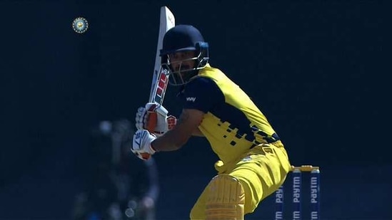 KB Arun Karthik (BCCI) KB Arun Karthik (BCCI)