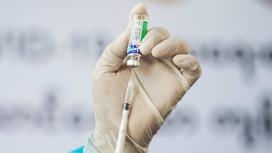 According to the data shared by the Delhi government, 43 sites across Delhi were able to complete their target of vaccinating 100 people a day. This included 13 Delhi government hospitals as well. (Reuters)