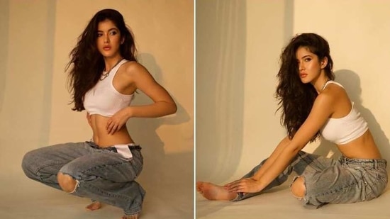 Shanaya Kapoor in white top and blue jeans(Instagram/shanayakapoor02)