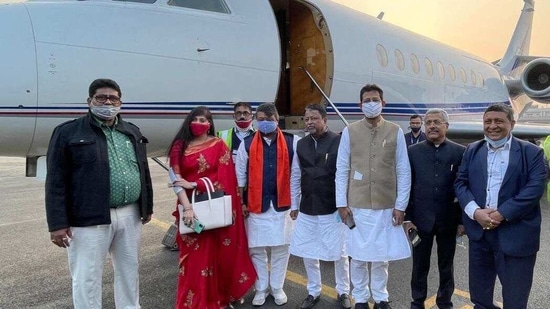 TMC rebels before leaving for Delhi on a chartered plane. .(Sourced)