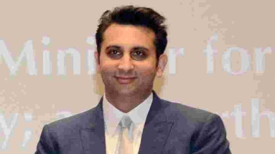 Serum Institute of India's (SII's) chief executive officer Adar Poonawalla said on Saturday his company is hopeful of launching Covovax by June 2021. (Shankar Narayan/HT Photo)