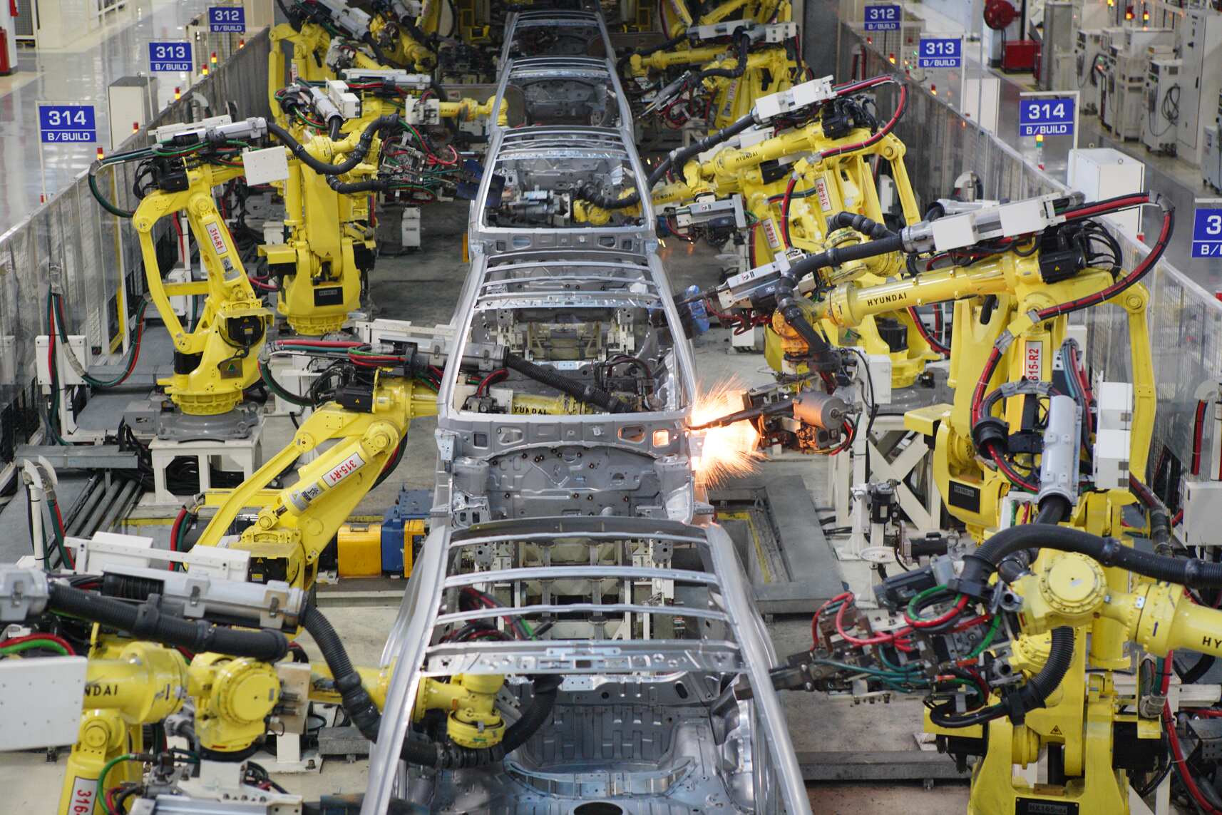 The auto industry expects car sales to be on the fast lane this festive season. (Mint Archives) The auto industry expects car sales to be on the fast lane this festive season. (Mint Archives)