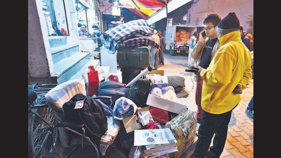 Students say they have begun scouting for accommodations while prepping for their re-entry on campus. (Photo: Sanchit Khanna/HT (Photo for representational purpose only)) Students say they have begun scouting for accommodations while prepping for their re-entry on campus. (Photo: Sanchit Khanna/HT (Photo for representational purpose only))