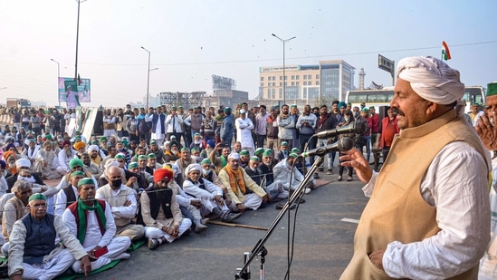 New Delhi: Bharatiya Kisan Union (BKU) President Naresh Tikait addresses farmers during their protest against the new farm laws, at Ghazipur Border in New Delhi, Wednesday, Dec. 23, 3030. (PTI Photo)(PTI23-12-2020_000169A)(PTI)