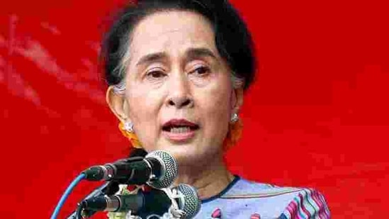 Myanmar S Aung San Suu Kyi Other Senior Figures Detained In Late Night Raid Ruling Party Hindustan Times