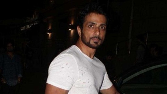 Sonu Sood's lawyer had sought a time of 10 weeks to comply with the notice issued by the BMC. (Print file photo) Sonu Sood's lawyer had sought a time of 10 weeks to comply with the notice issued by the BMC. (Print file photo)