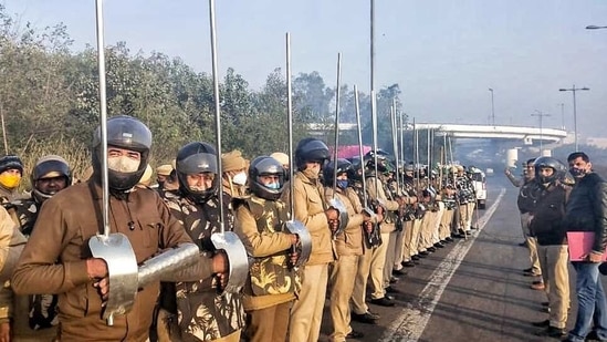 A picture of the policemen holding the improvised metal baton was widely circulated on social media on Monday.(ANI)