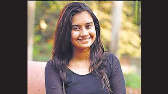 Komal Jain, 22, cleared the exam in her first attempt and also managed to get all India rank (AIR) one in the exam. (HT) Komal Jain, 22, cleared the exam in her first attempt and also managed to get all India rank (AIR) one in the exam. (HT)