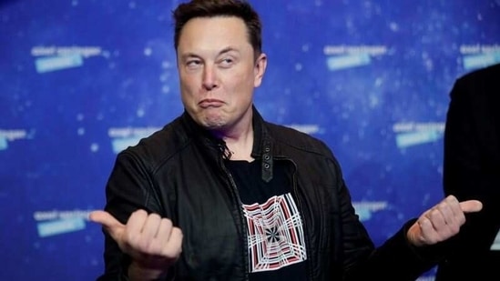 FILE PHOTO: SpaceX owner and Tesla CEO Elon Musk grimaces after arriving on the red carpet for the Axel Springer award, in Berlin, Germany, December 1, 2020. REUTERS/Hannibal Hanschke/Pool/File Photo(REUTERS)