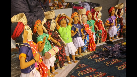 Artefacts by various Indian tribes are displayed at this ongoing fest in the Capital. (Photo: Raajessh Kashyap/HT) Artefacts by various Indian tribes are displayed at this ongoing fest in the Capital. (Photo: Raajessh Kashyap/HT)