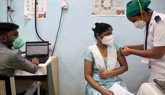 The plea states that several advocates amongst the legal fraternity has faced unprecedented times due to the outbreak of the COVID-19 pandemic and is still dealing with the repercussions of the same. (Satish Bate/HT Photos)