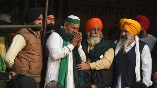 Farmers Union Leader, Rakesh Tikait seen adressing the farmers who are sitting over protest against Farm Laws at Ghazipur Border in New Delhi (Sanchit Khanna)