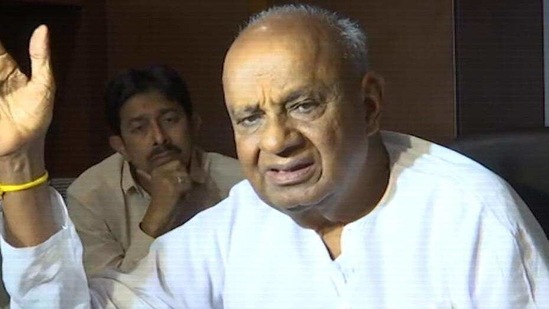 JD(S) chief HD Devegowda addressed media after Congress-JD(s) government collapsed. The Kumaraswamy-led Cong-JD(S) govt in Karnataka lost the floor test on Tuesday. “BJP leadership allowed this type of horse trading. I have never seen in my life,” said Devegowda. JD(S) chief HD Devegowda addressed media after Congress-JD(s) government collapsed. The Kumaraswamy-led Cong-JD(S) govt in Karnataka lost the floor test on Tuesday. “BJP leadership allowed this type of horse trading. I have never seen in my life,” said Devegowda.