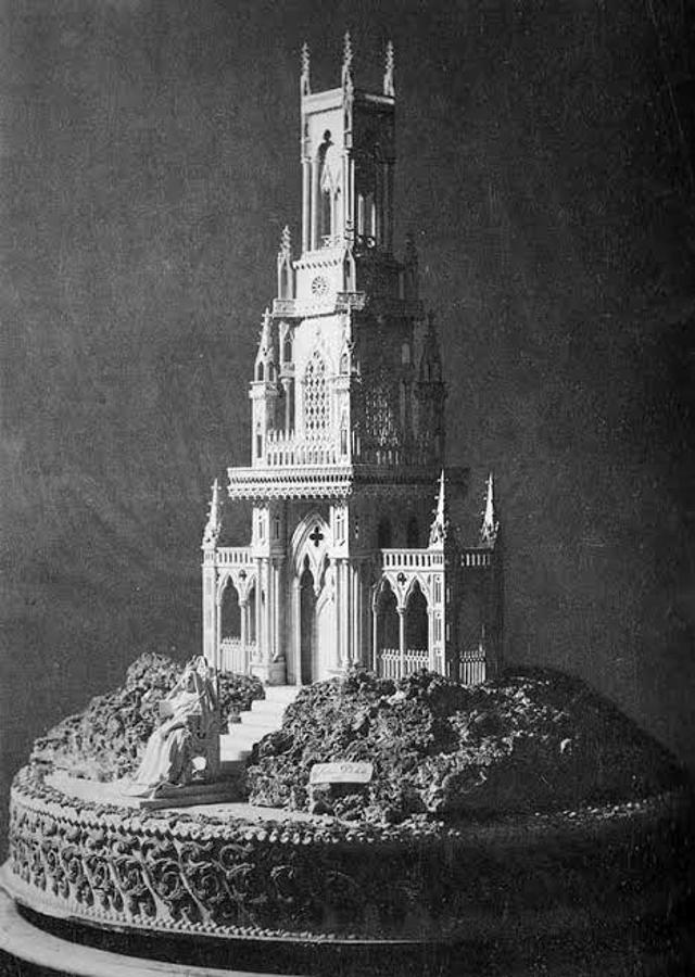 Cake designed by Peliti (HT ) Cake designed by Peliti (HT )