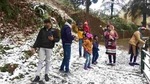 Tourists enjoying snowfall in Mussoorie.(HT PHOTO) Tourists enjoying snowfall in Mussoorie.(HT PHOTO)