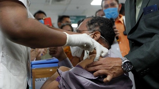 Two of Bihar's primary vaccination centres have achieved around 60% of its target. (HT Photo/Representative) Two of Bihar's primary vaccination centres have achieved around 60% of its target. (HT Photo/Representative)