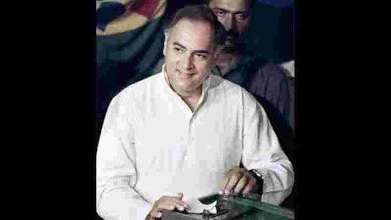 <p>The Tamil Nadu Government has decided to release all seven convicts in Rajiv Gandhi assassination case, including AG Perarivalan and Nalini. Tamil Nadu Chief Minister Jayalalithaa on Wednesday told the state assembly that the government has decided to release all the convicts in the case. The move by the state government comes a day after the Supreme Court commuted the death sentence of the three of the convicts, Santhan, Murugan and Perarivalan to life term on the ground of delay in deciding their mercy plea by the Centre.</p> <p>The Tamil Nadu Government has decided to release all seven convicts in Rajiv Gandhi assassination case, including AG Perarivalan and Nalini. Tamil Nadu Chief Minister Jayalalithaa on Wednesday told the state assembly that the government has decided to release all the convicts in the case. The move by the state government comes a day after the Supreme Court commuted the death sentence of the three of the convicts, Santhan, Murugan and Perarivalan to life term on the ground of delay in deciding their mercy plea by the Centre.</p>