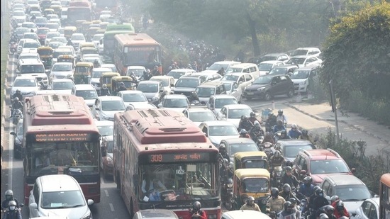 Farmers’ Protest: Delhi Borders Remain Closed; Traffic Likely To Be ...