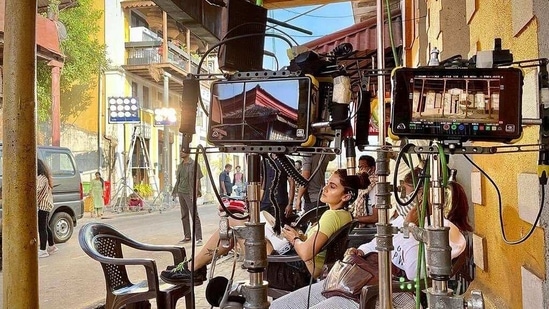 Taapsee Pannu on the sets of Looop Lapeta. Taapsee Pannu on the sets of Looop Lapeta.
