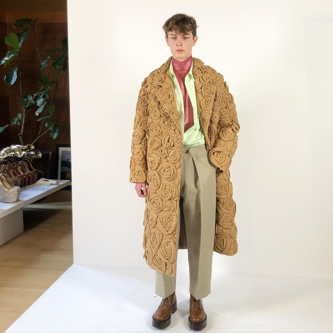 “Introducing men in this show was a natural consequence of the statement that is behind our work. The essence of couture is in the intrinsic nature of its execution, and it is something that doesn’t need to have a any gender limitation. Beauty has no gender, beauty is,” - Pierpaolo Piccioli (Photo: Instagram/pppiccioli) “Introducing men in this show was a natural consequence of the statement that is behind our work. The essence of couture is in the intrinsic nature of its execution, and it is something that doesn’t need to have a any gender limitation. Beauty has no gender, beauty is,” - Pierpaolo Piccioli (Photo: Instagram/pppiccioli)