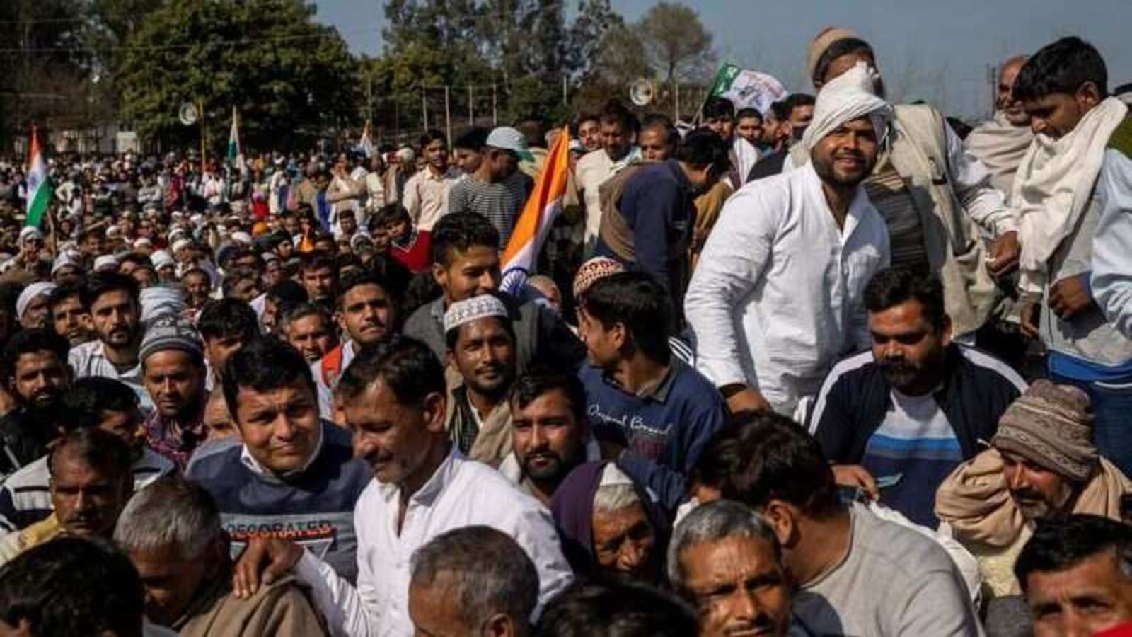Farmers protest against farm laws in UP demanding repeal of legislation ...