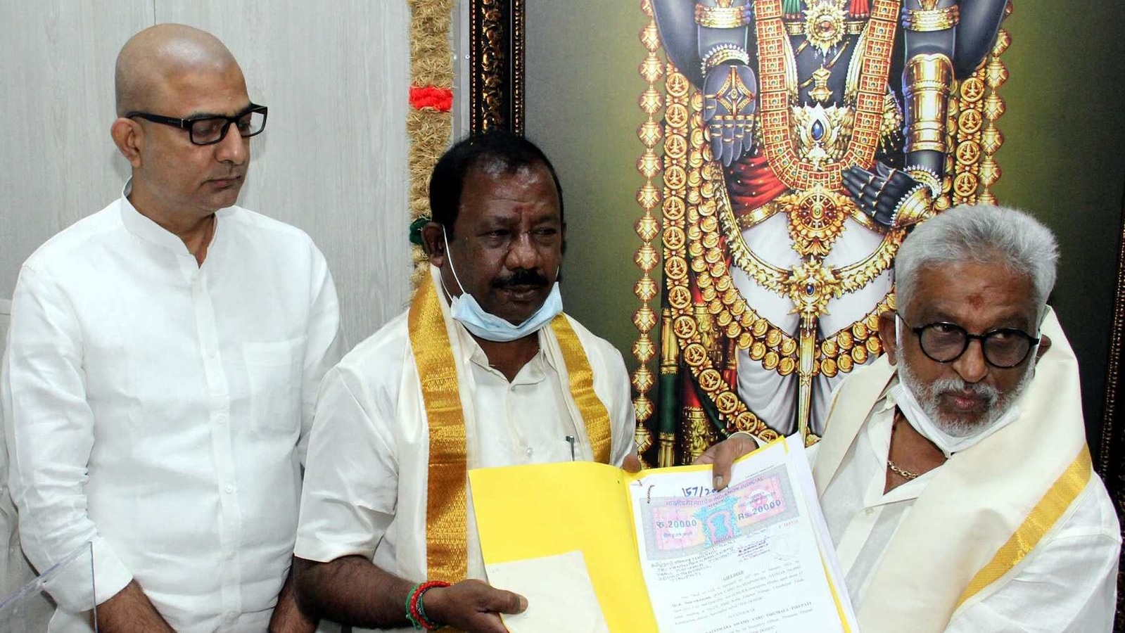 AIADMK member donates 3.16 cr, land worth 20 cr to Tirumala Tirupati ...