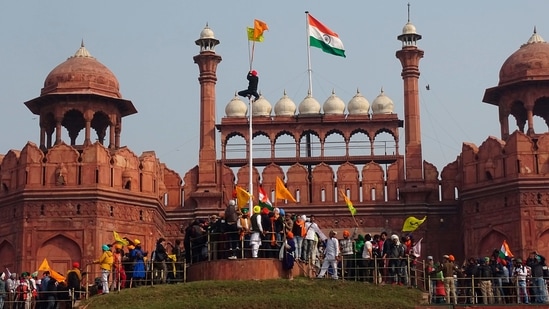 The government has compared the violence on Republic Day to the violence and chaos seen during the siege of the US Capitol on January 6.(AP) The government has compared the violence on Republic Day to the violence and chaos seen during the siege of the US Capitol on January 6.(AP)