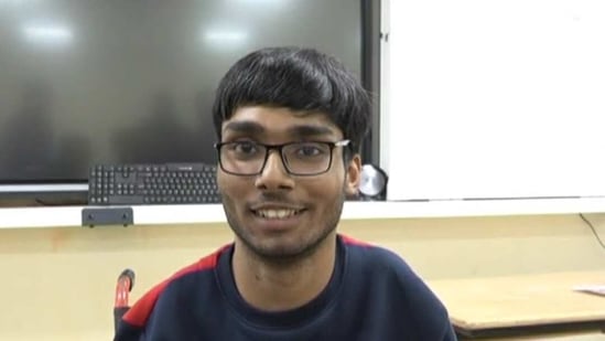 Anant Vaishya, second-year student of engineering at BR Ambedkar University, Kanpur, for the differently-abled.(HT Photo) Anant Vaishya, second-year student of engineering at BR Ambedkar University, Kanpur, for the differently-abled.(HT Photo)