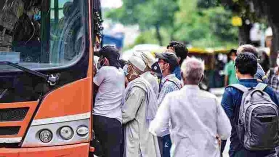 The new business initiative of IRCTC will enable the last mile connectivity to the travellers already using the services of IRCTC for train and flight tickets booking. (Amal KS/HT file photo. Representative image) The new business initiative of IRCTC will enable the last mile connectivity to the travellers already using the services of IRCTC for train and flight tickets booking. (Amal KS/HT file photo. Representative image)