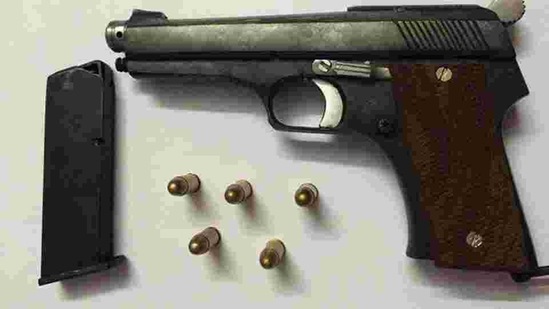 The assailants were riding bikes and fired indiscriminately on the rival gang.(HT FILE)