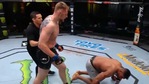 Alexander Volkov knocks out Alistair Overeem.(Twitter) Alexander Volkov knocks out Alistair Overeem.(Twitter)