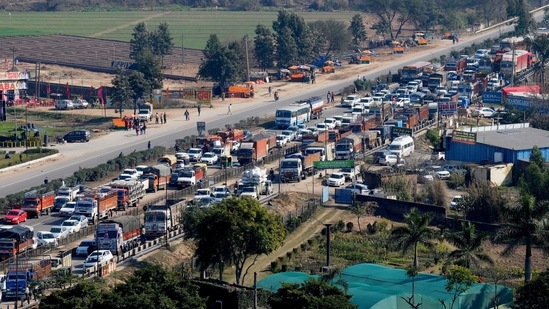 A traffic jam stretches out on the Delhi-Chandigarh Highway during the “Chakka Jam”, on February 6. Shouting slogans against the Centre and the three farm laws, many farmers parked their tractor-trailers and blocked roads in Punjab and Haryana, impacting highways including Chandigarh-Zirakpur, Amritsar-Pathankot, Tarn Taran-Kapurthala, Ferozepur-Fazilka, Muktsar-Kotkapura, Bathinda-Chandigarh, Ludhiana-Jalandhar, Panchkula-Pinjore and Ambala-Chandigarh.(Ravi Kumar / HT Photo)