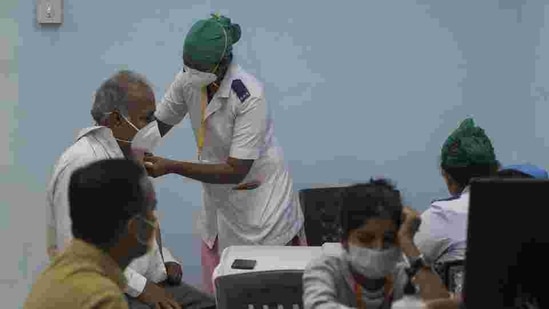 A Covid-19 vaccine shot being administered at Rajawadi Hospital. (Pratik Chorge/HT Photo) A Covid-19 vaccine shot being administered at Rajawadi Hospital. (Pratik Chorge/HT Photo)