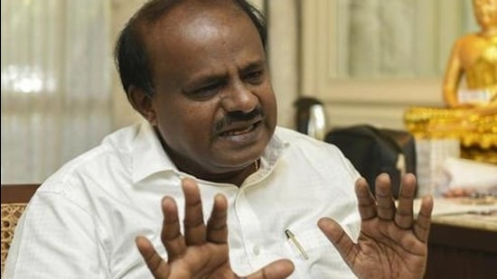 JD(S) leader HD Kumaraswamy. (File photo) JD(S) leader HD Kumaraswamy. (File photo)