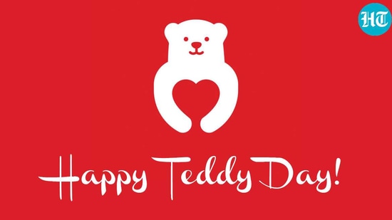 Featured image of post Romantic Teddy Day Images 2021 - Cute background from bears with flowers.