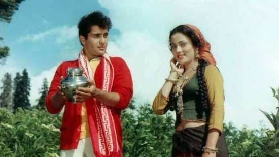 In Ram Teri Ganga Maili, Rajiv Kapoor appeared opposite Mandakini.