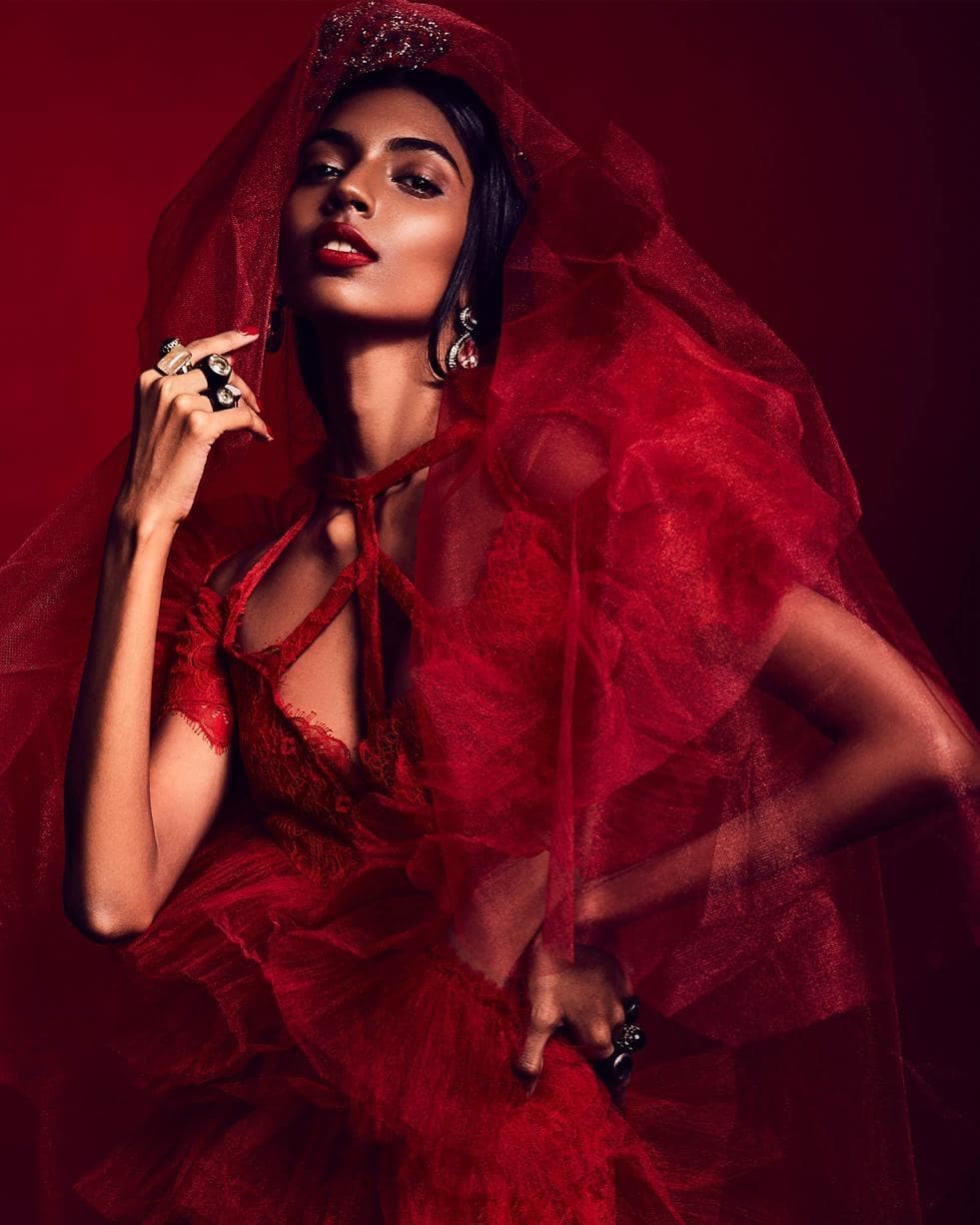 A model in a strappy, ruffled creation in romantic hue of red. (Photo: Instagram/FalguniShanePeacock) A model in a strappy, ruffled creation in romantic hue of red. (Photo: Instagram/FalguniShanePeacock)