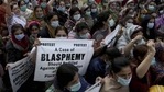 Members of Pakistan Hindu Council hold a protest in Karachi on Thursday over the attack on a Hindu temple in Karak district.(AP) Members of Pakistan Hindu Council hold a protest in Karachi on Thursday over the attack on a Hindu temple in Karak district.(AP)