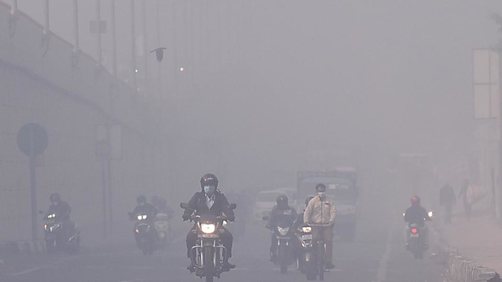 Delhi: Increase in pollution, temperature predicted in the next few ...