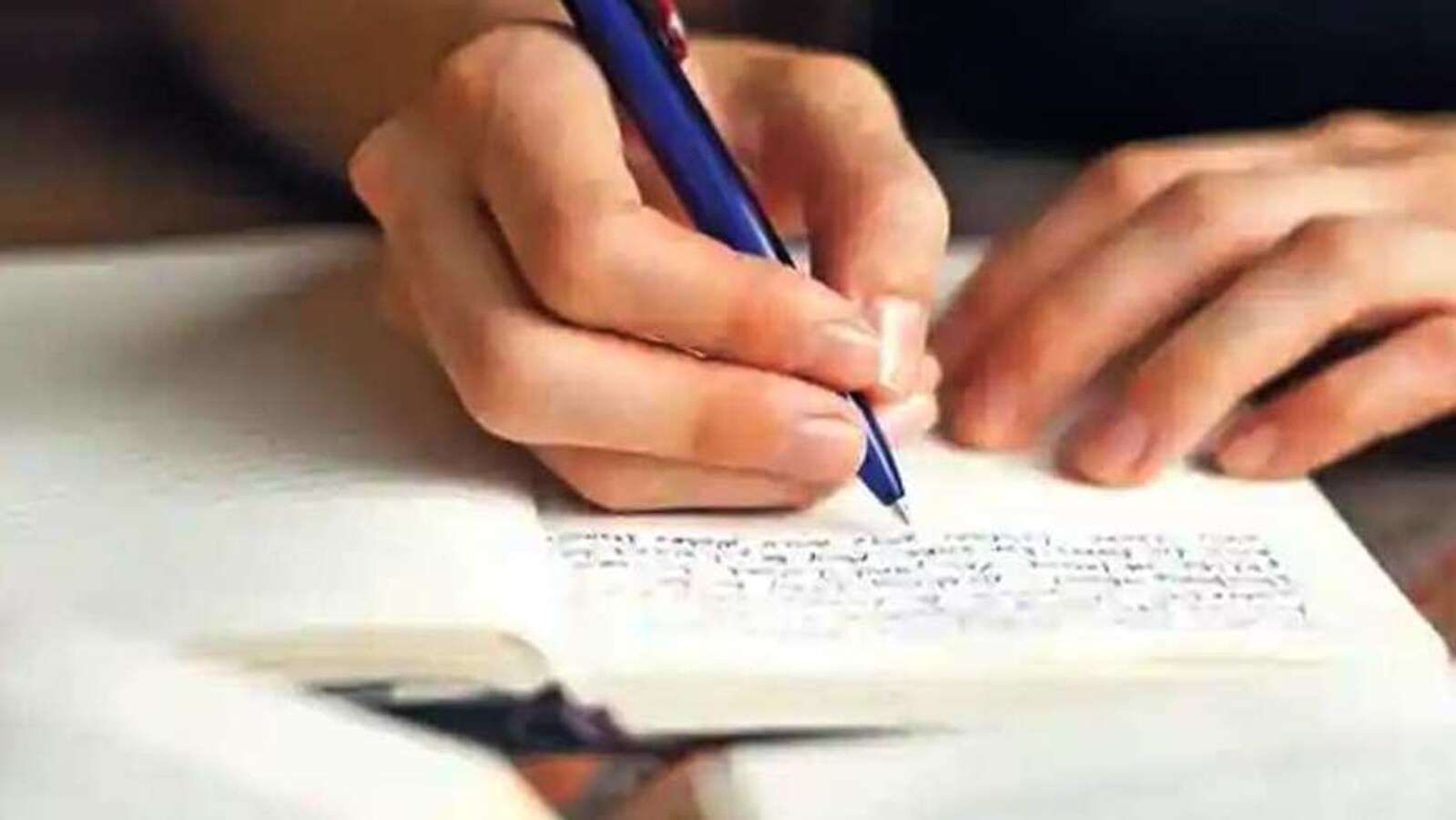 All-India essay competition for school students on the cards - Hindustan  Times