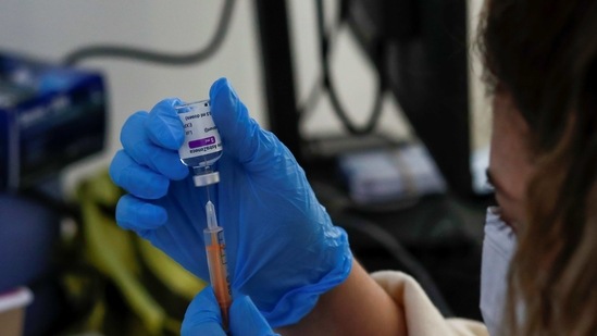 A dose of AstraZeneca vaccine is prepared at a Covid-19 vaccination centre in the Odeon Luxe Cinema in Maidstone, Britain February 10, 2021. (Reuters File Photo )
