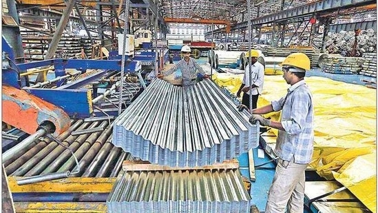 Fitch has projected the Indian economy to grow at 11% in FY22 Fitch has projected the Indian economy to grow at 11% in FY22