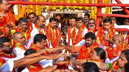 State BJP chief Bandi Sanjay Kumar along with newly elected GHMC Corporators and party leaders offers prayers, at Bhagyalaxmi Temple near Charminar in Hyderabad. (PTI) State BJP chief Bandi Sanjay Kumar along with newly elected GHMC Corporators and party leaders offers prayers, at Bhagyalaxmi Temple near Charminar in Hyderabad. (PTI)